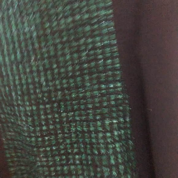 Ellen Tracy  size 10 green metallic thread black faux leather trim back - Picture 3 of 14